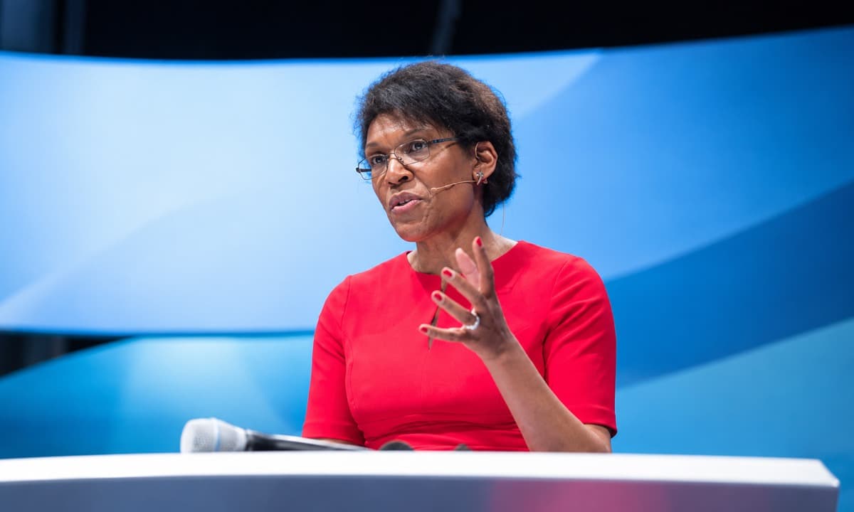 How to Increase Audience Engagement at Business Conferences