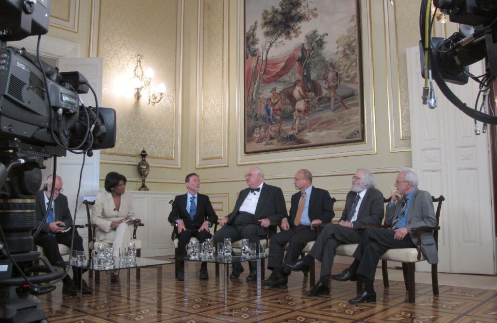 BBVA-Foundation-Frontiers-of-Knowledge-Awards-Dialogue
