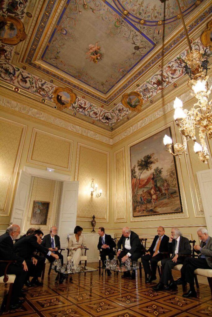 BBVA-Foundation-Frontiers-of-Knwoledge-Awards-Dialogue_21st062012_f (2)
