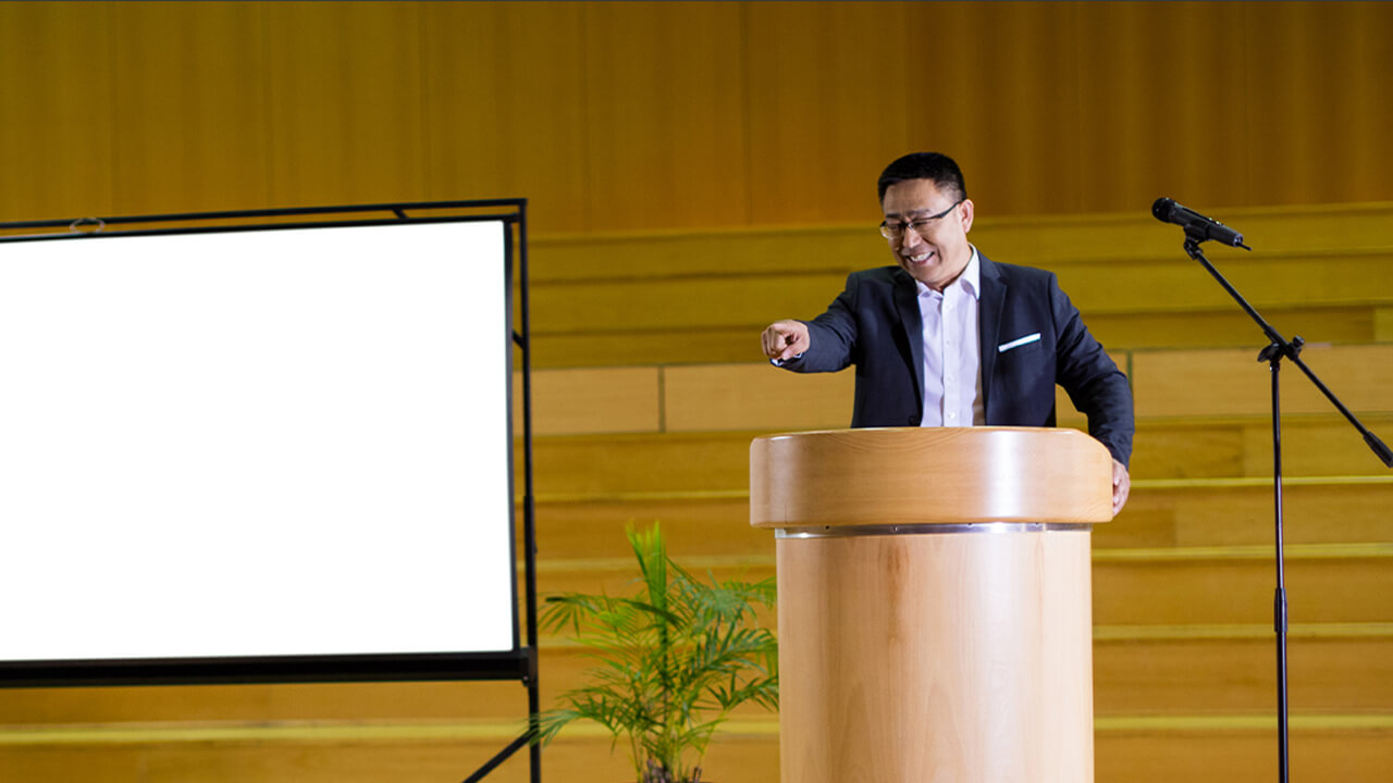 How a Professional Moderator Can Transform Your Corporate Event
