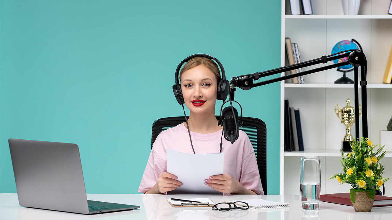female voiceovers in the UK